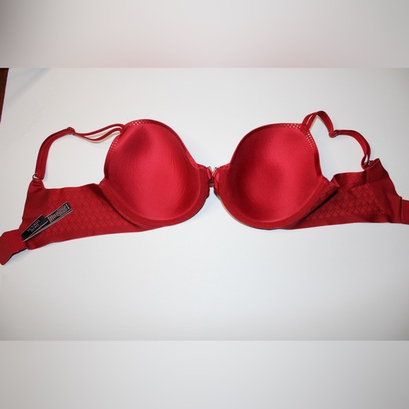 Victoria Secret - Picture 3 of 7